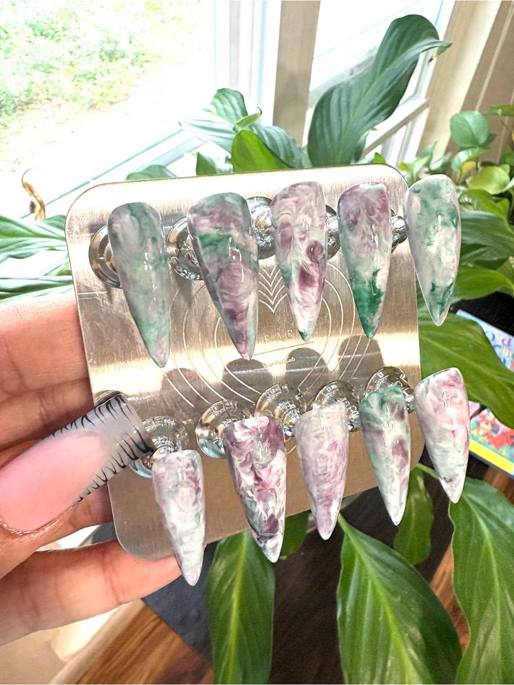 Handmade Marbled White, Purple & Green Stiletto Nail Set - Size Large